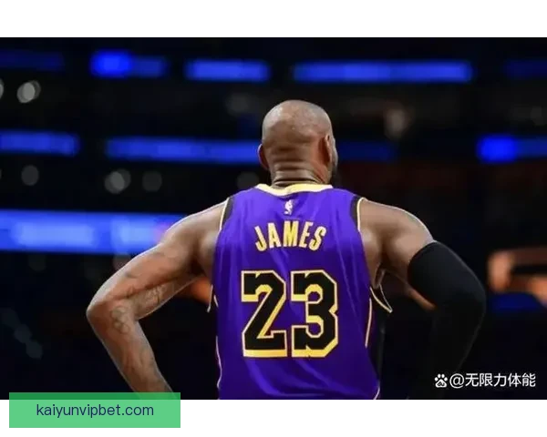 湖人冲冠气氛高涨四十一岁詹姆斯失眠仍率队出战全队响应拼劲十足