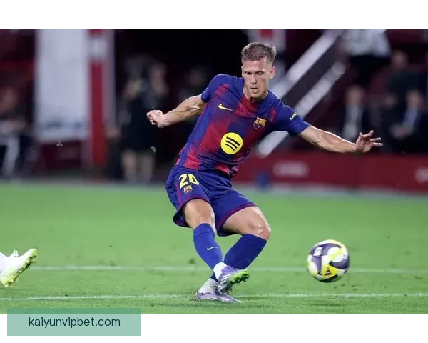 以弗里克：奥尔莫今日出任9号位表现出色曾两度胜任该位置状态极佳